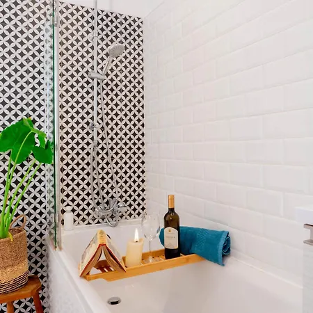 Holiday home House 4br, 3ba With Rooftop Lounge & Billiard Table Sliema