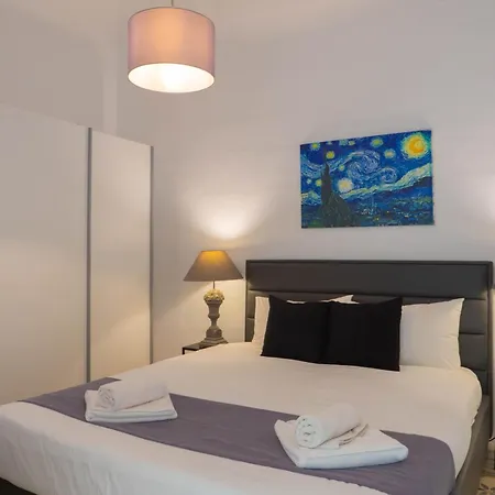 Milano - Jacuzzi Rooftop Lounge With Bbq And Billiard *