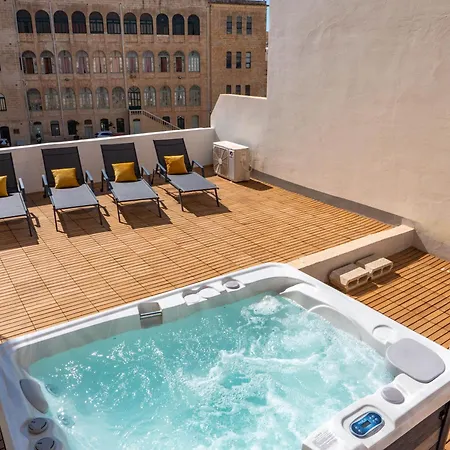 Nyaraló Milano - Jacuzzi Rooftop Lounge With Bbq And Billiard
