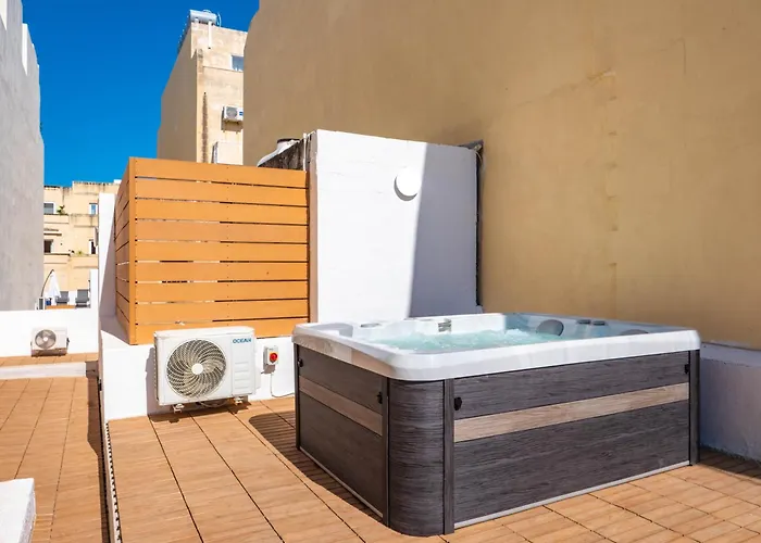 Milano - Jacuzzi Rooftop Lounge With Bbq And Billiard Сasa de vacaciones